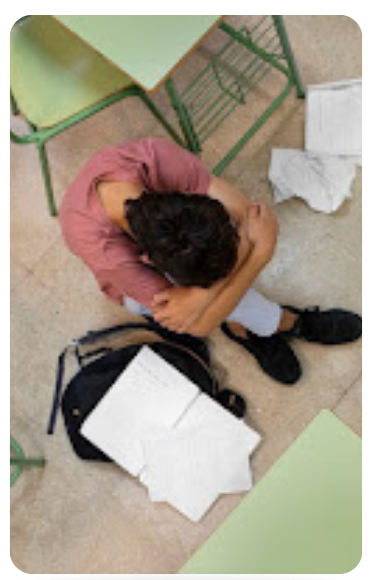 Cómo las Universidades Pueden Reducir la Deserción Estudiantil con Tecnología de Gestión Escolar